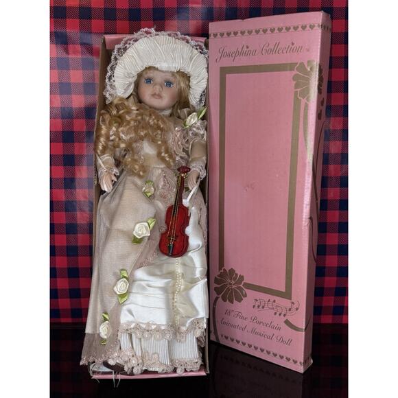 JOSEPHINA COLLECTION 18" FINE PORCELAIN ANIMATED MUSICAL DOLL IN BOX - Picture 5 of 8